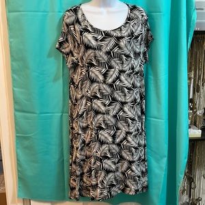 Old Navy Pattern Dress Size M